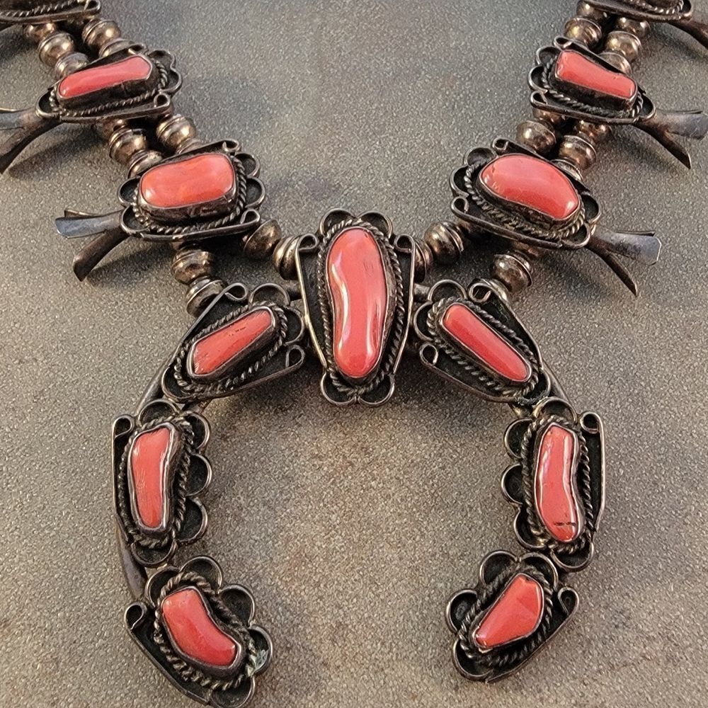 Vintage Navajo 1960's Red Coral Squash Blossom Necklace - Picture 7 of 11